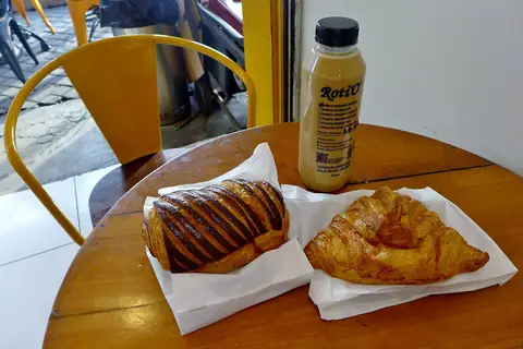 Shakes 'n' Cakes photo 3